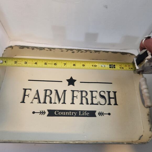 Cottage/farm distressed metal tray with wood handles - Picture 1 of 4
